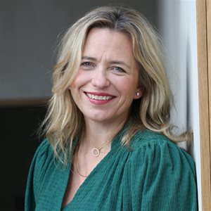 Julie Meldal-Johnsen